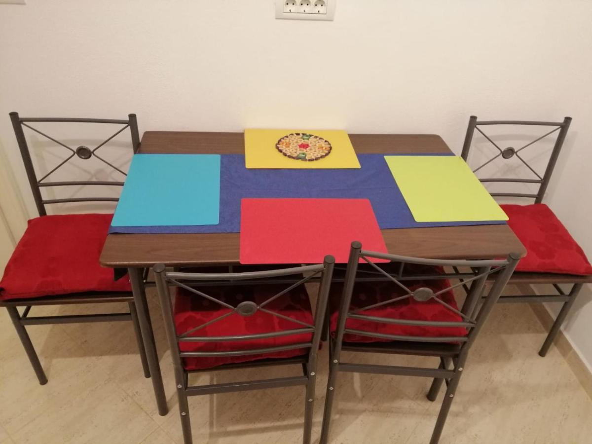 Crisan 40 Casa Muntean 100Mp 3Camere 3Paturi 1 Canapea 2 Dormitoare Parcare Timisoara Ngoại thất bức ảnh